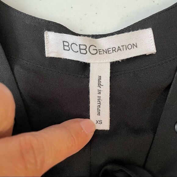 BCBGENERATION Longsleeve chiffon lace front v neck tunic/ dress black paisley XS - Picture 5 of 11